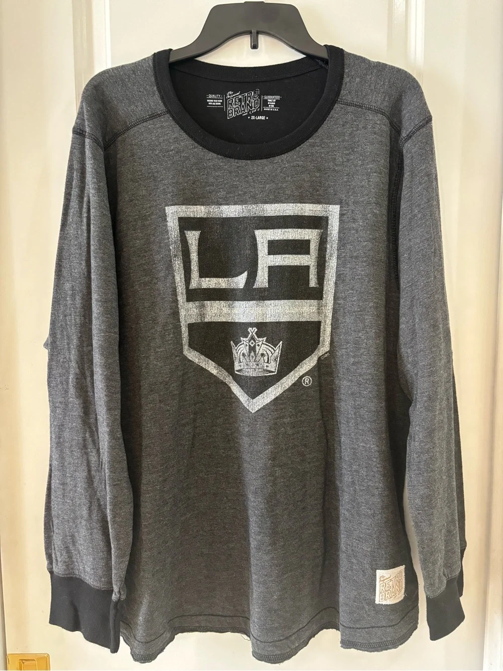 Retro Brand Men's Charcoal Gray Crewneck with LA Kings Shield